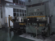 Fütterungsmaschine CNC 380V/Stempeln der Präzisions-Vakuumentladungs-Maschine